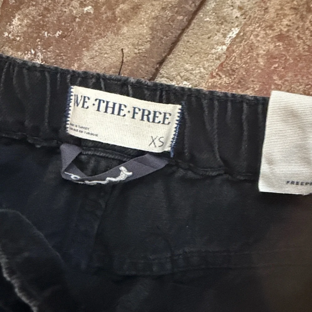 ⭐️NWT We The free Crvy Outlaw Wide Leg Jeans⭐️ - Picture 7 of 10